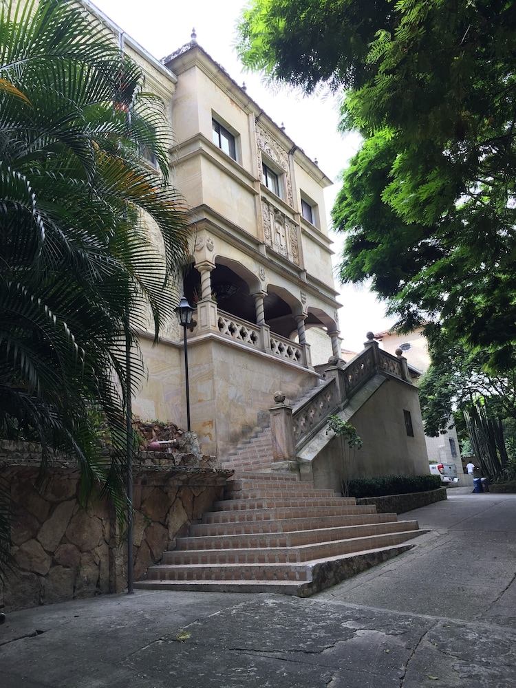 Hotel Stein Colonial 64/71