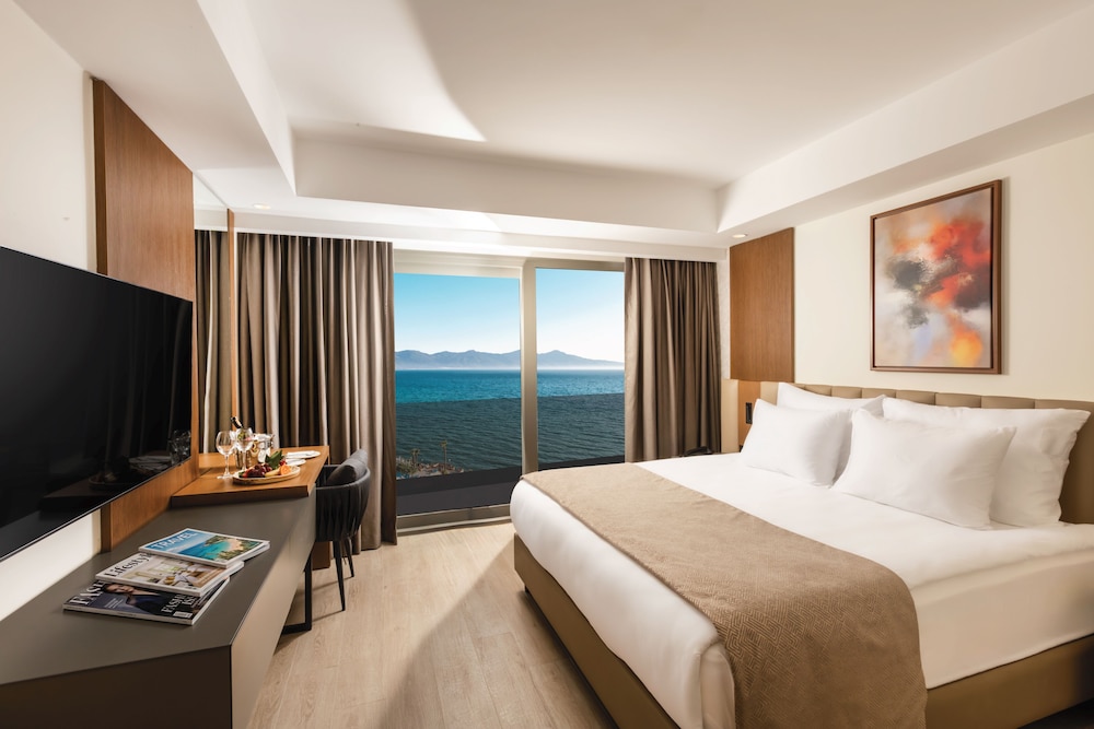Beks Premium Resort and Spa 60/146