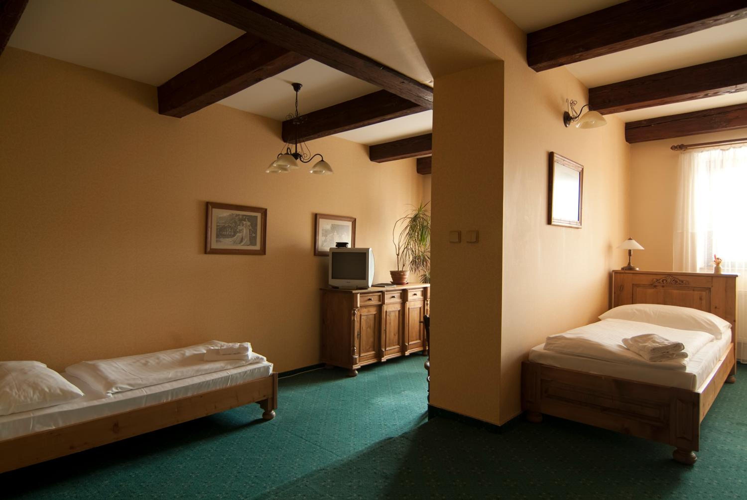 Hotel & Caffe Silesia 13/50