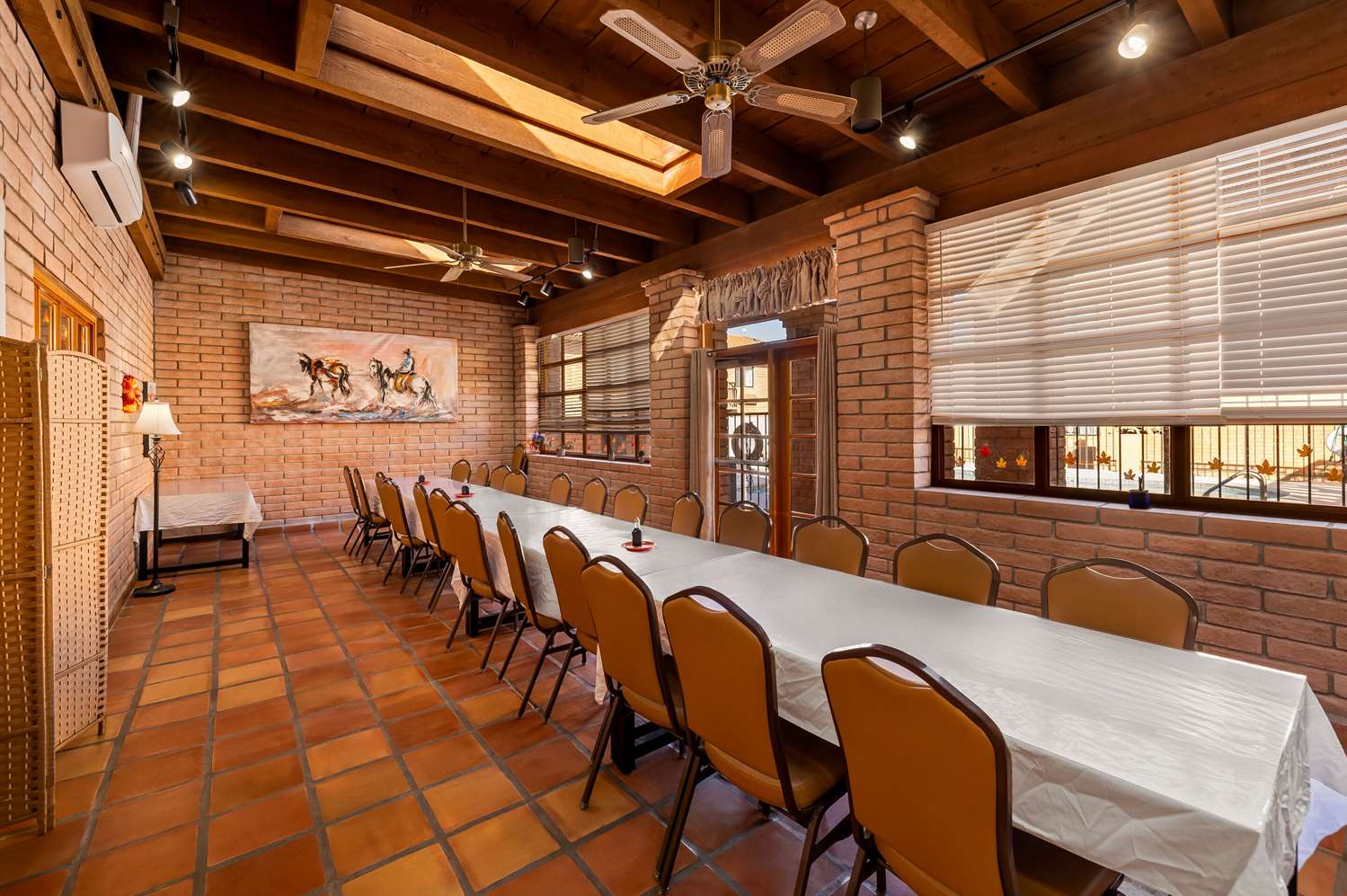 Clarion Inn Sierra Vista near Ft Huachuca 28/42