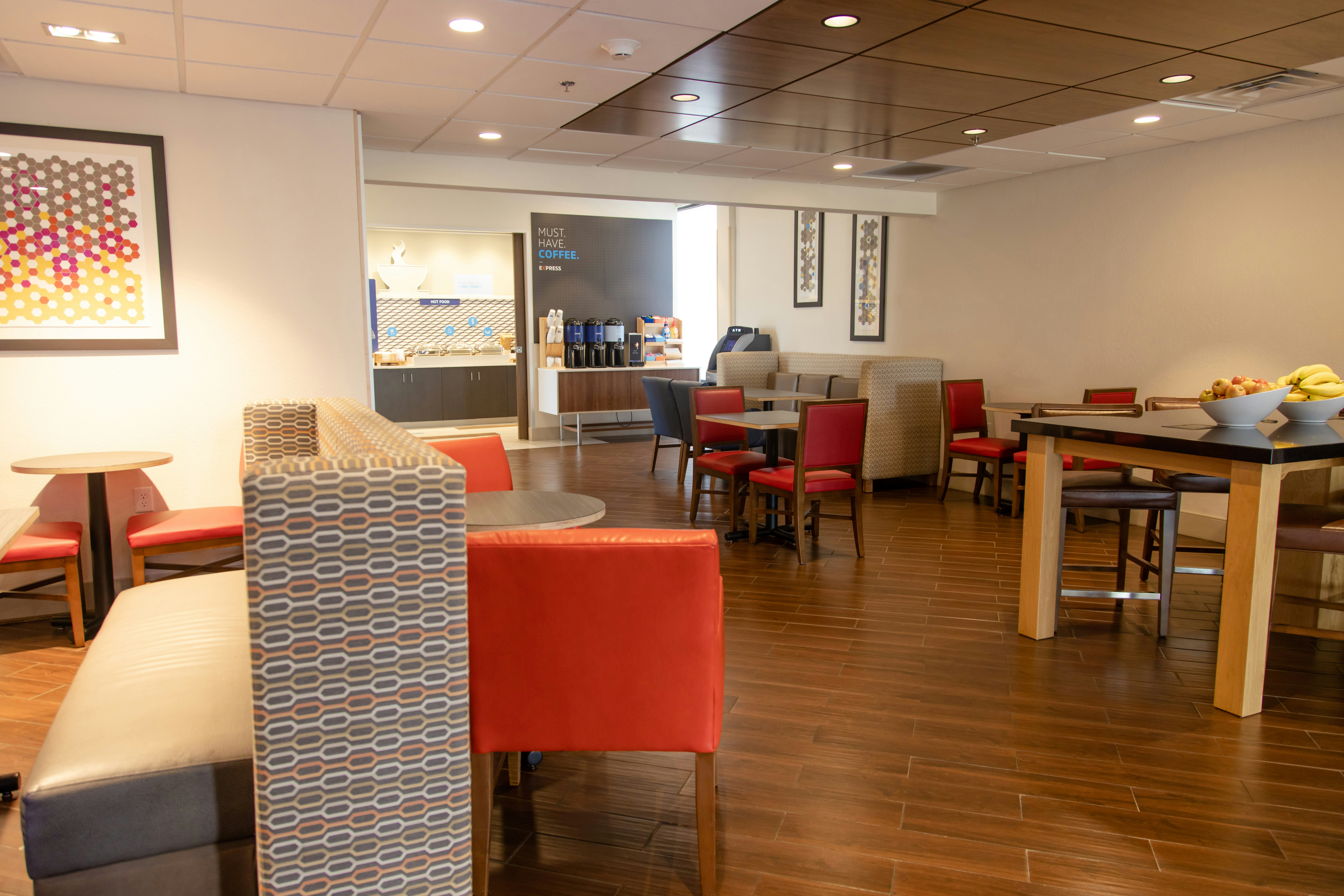 Holiday Inn Express Marshfield (Springfield Area) 28/34