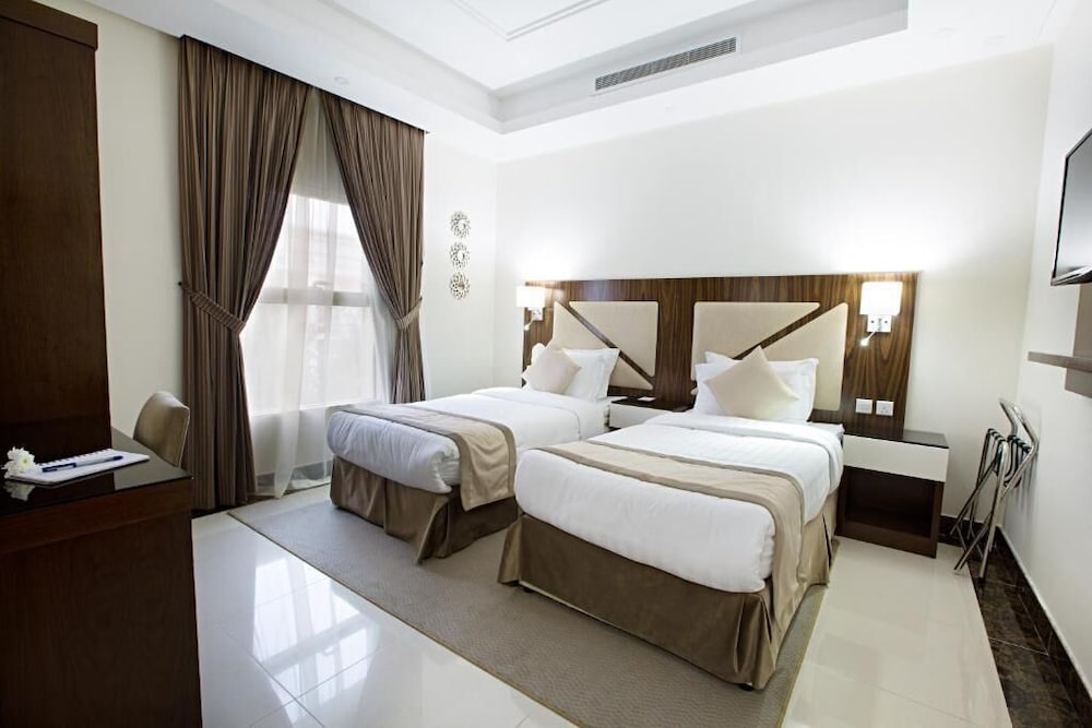 Junior Suite, Twin Beds