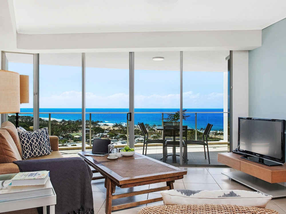 THE SEBEL MAROOCHYDORE 39/72