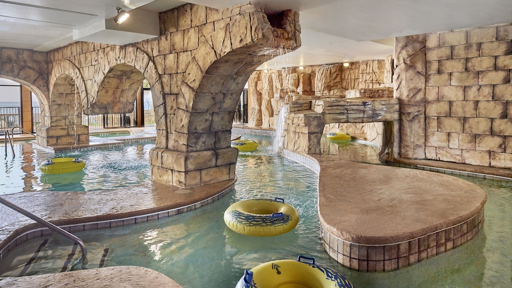 Island Vista Resort 9/74