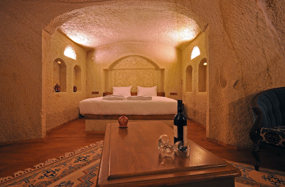 Has Cave Konak 23/36