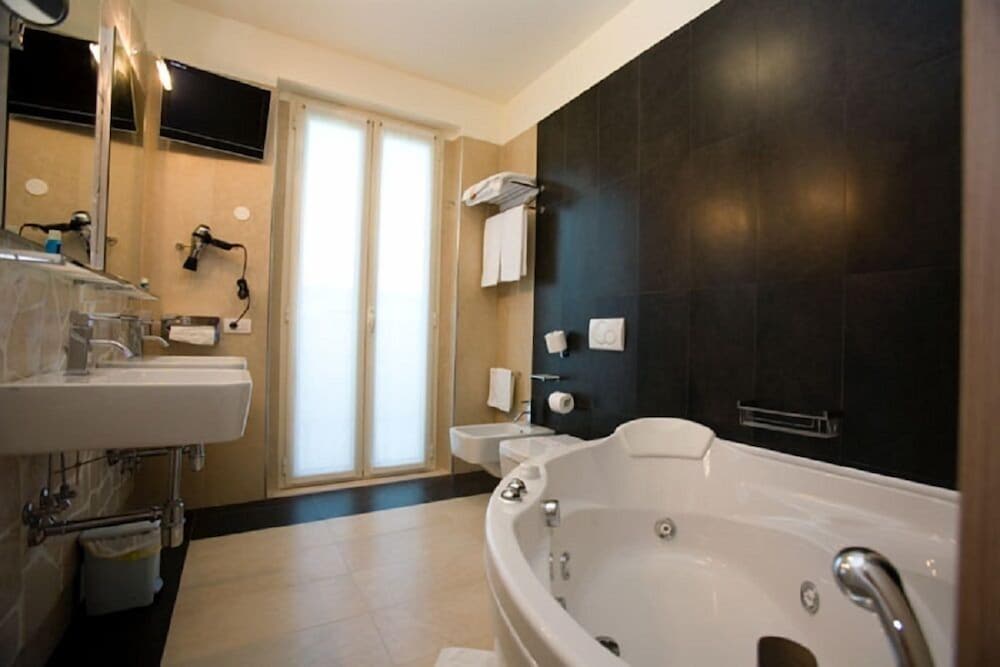 PARCO DEI PRINCIPI GRAND HOTEL AND SPA 26/50