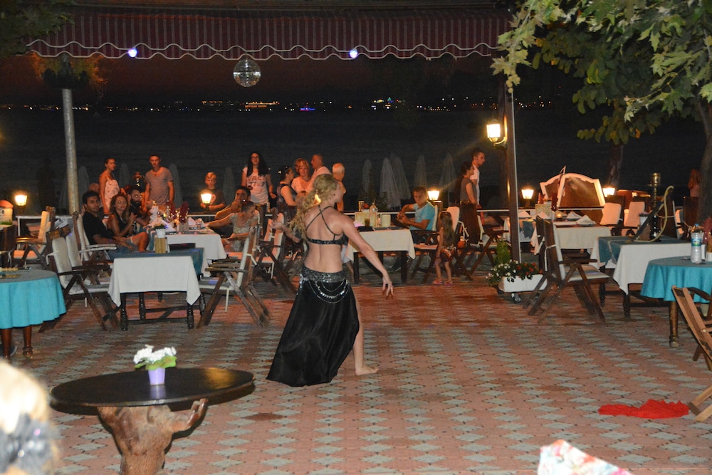 Neptun Hotel 23/27
