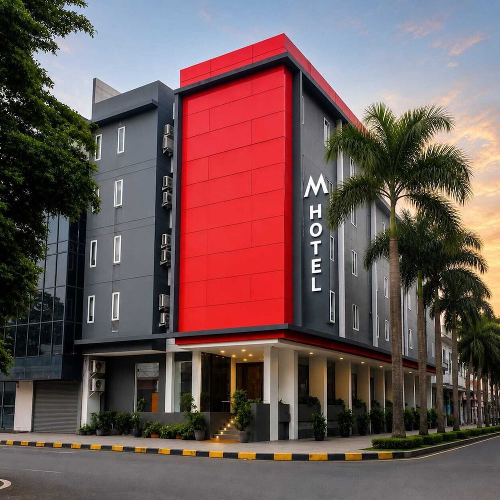 M Hotel Jakarta 4/67