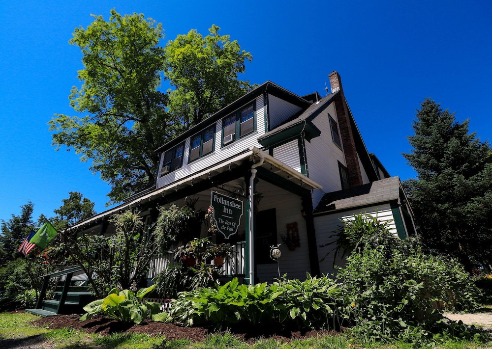 Follansbee Inn 3/72