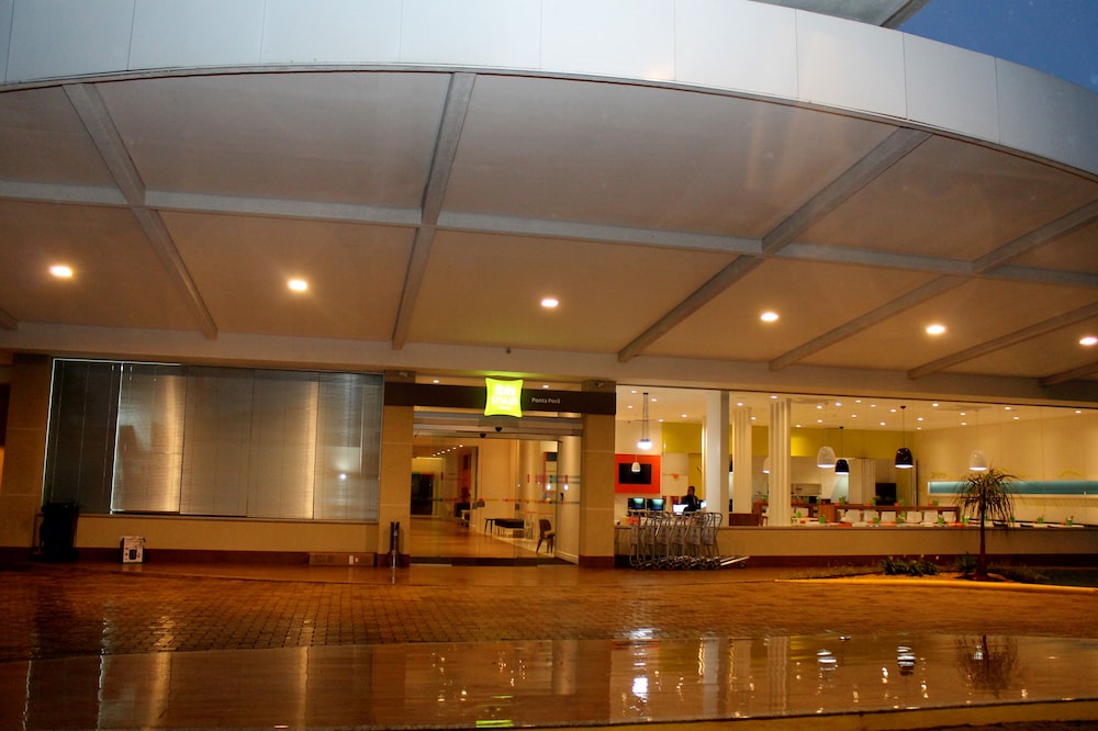 Ibis Styles Ponta Pora 12/58