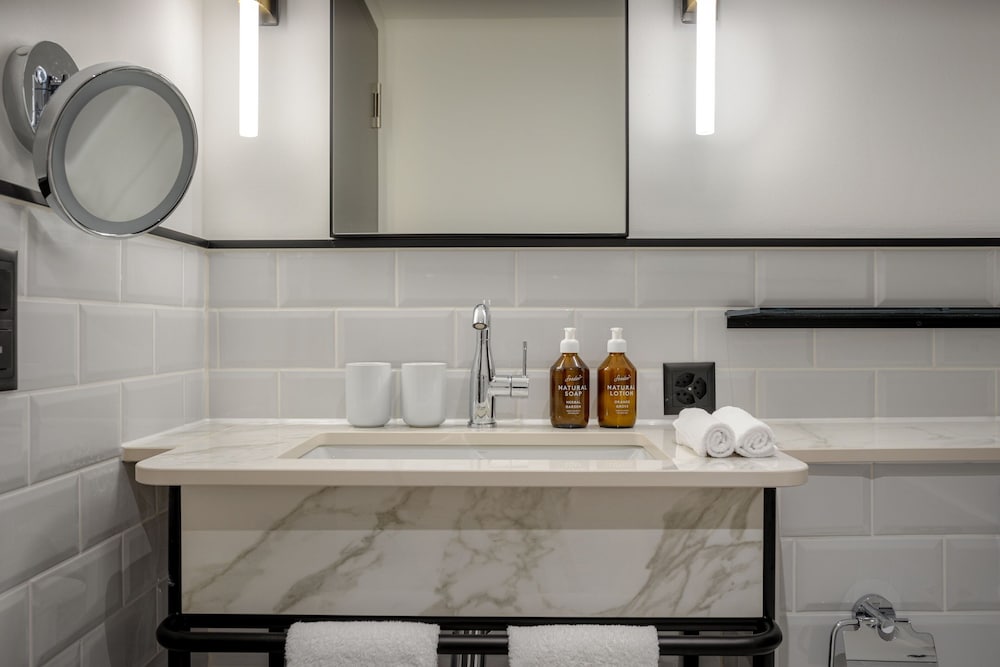 Neues Schloss Privat Hotel Zurich 6/31