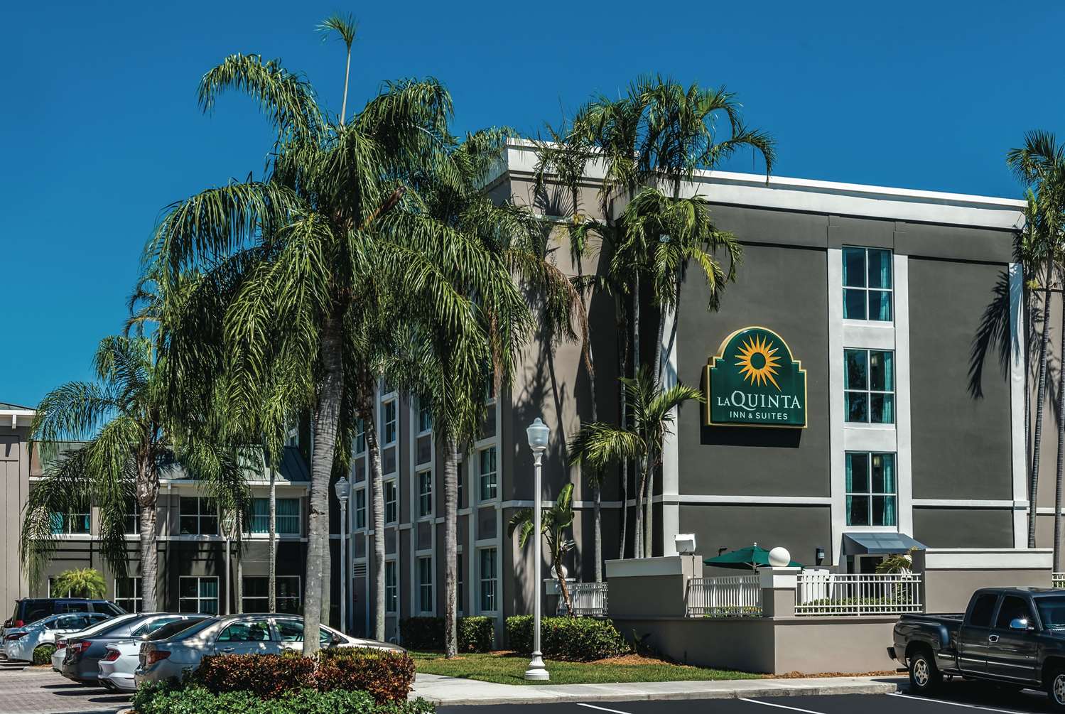 La Quinta Inn Suites Plantation Sw 6th Street in PLANTATION - FL