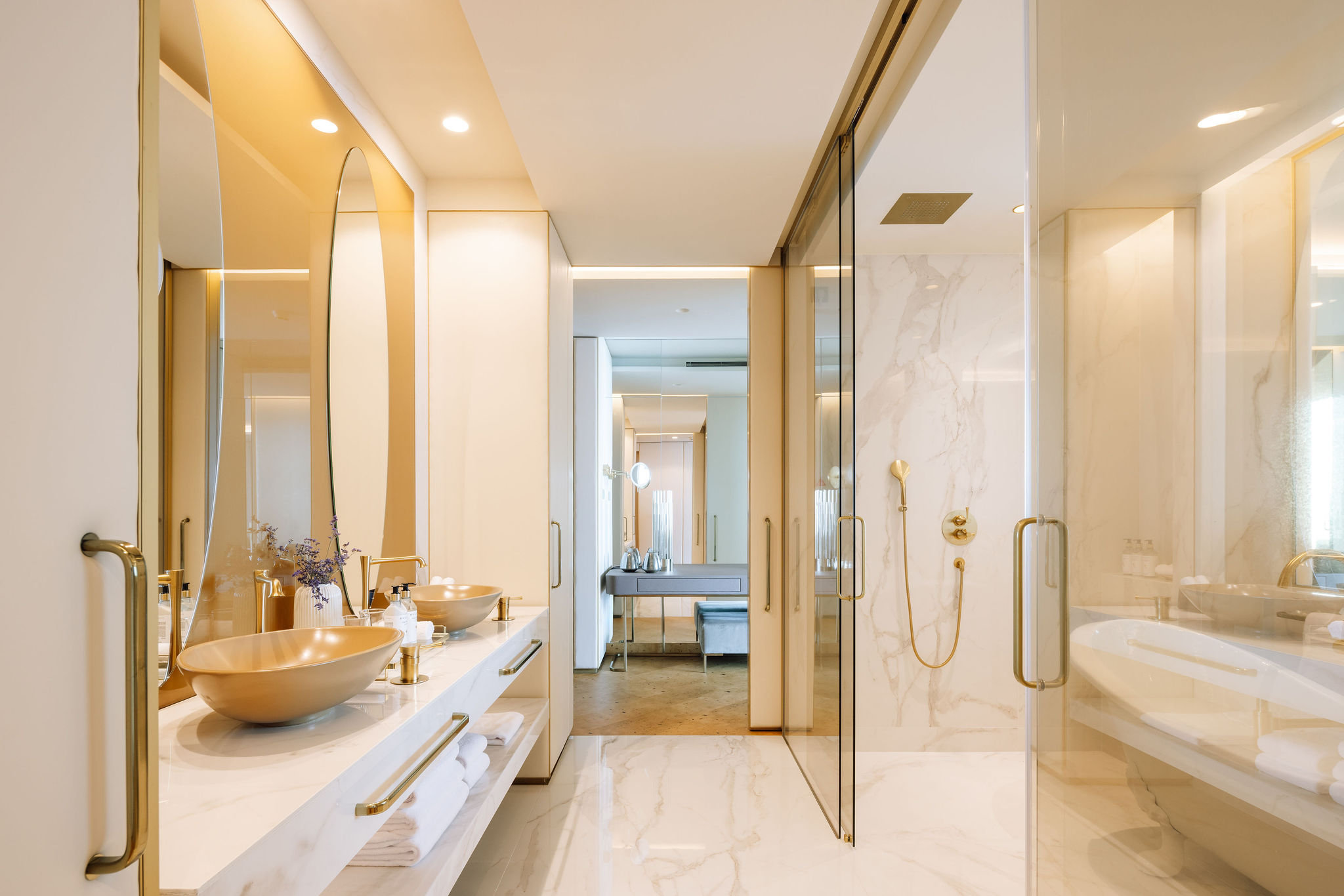 The Reserve by Savoy Signature 65/65