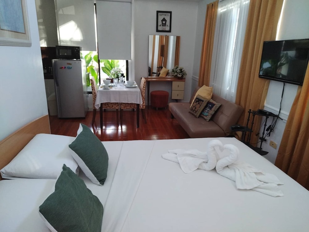 Makati Riverside Inn 22/54