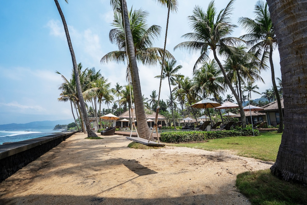 Nirwana Beach And Resort 41/46