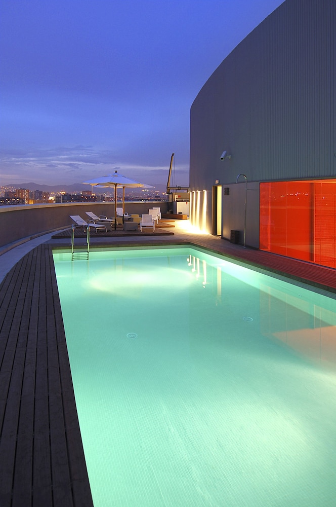 Hotel Barcelona Condal Mar Affiliated by Melia 34/67