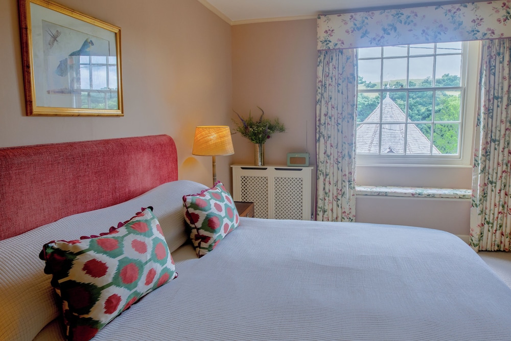 The Arundell Arms Hotel 19/50