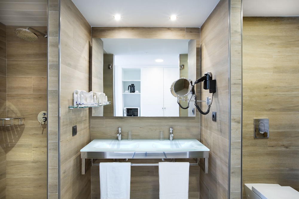 Mar Hotels Playa de Muro Suites 53/56
