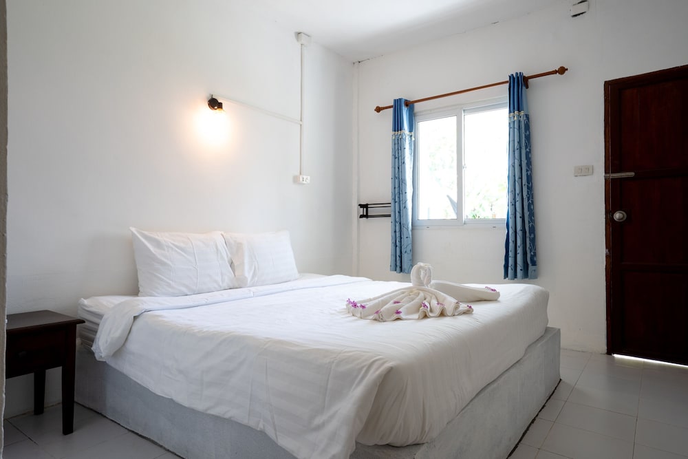 Isara Lanta Resort 7/50