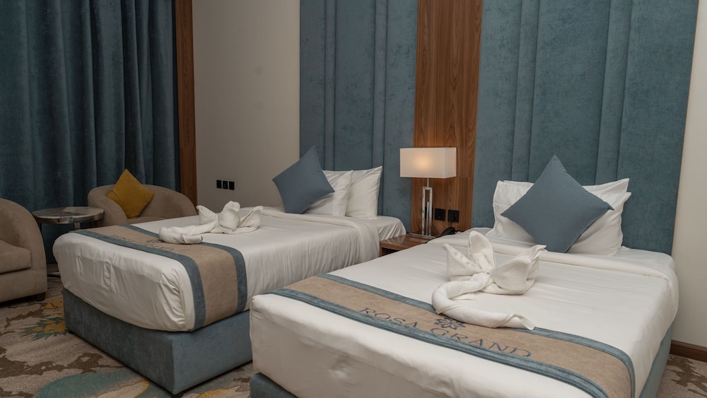 فندق روزا جراند(Rosa Grand Hotel) 15/53