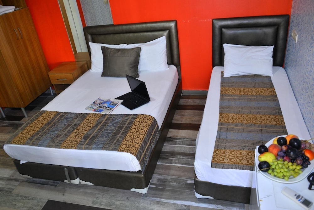 AYYILDIZLAR HOTEL 11/37