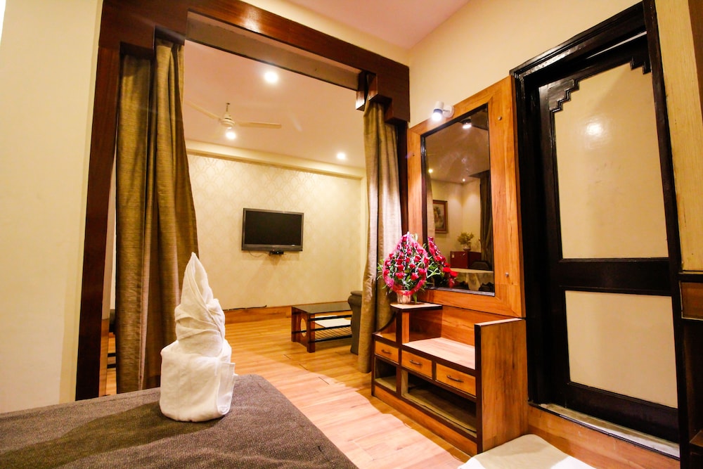 HOTEL RISHI REGENCY 15/32