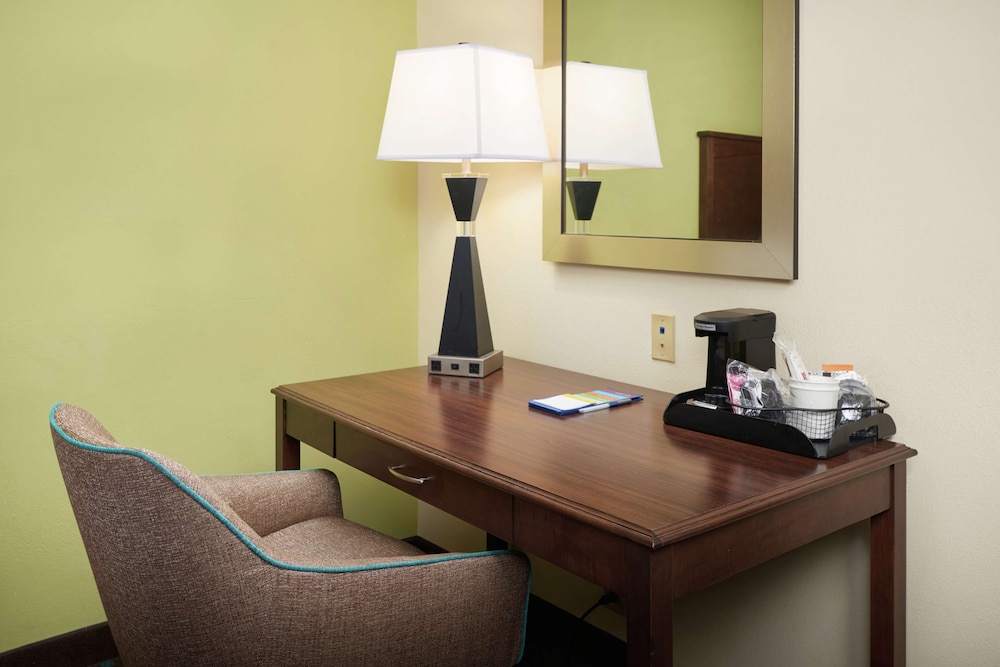 Hampton Inn Rehoboth Beach 59/66
