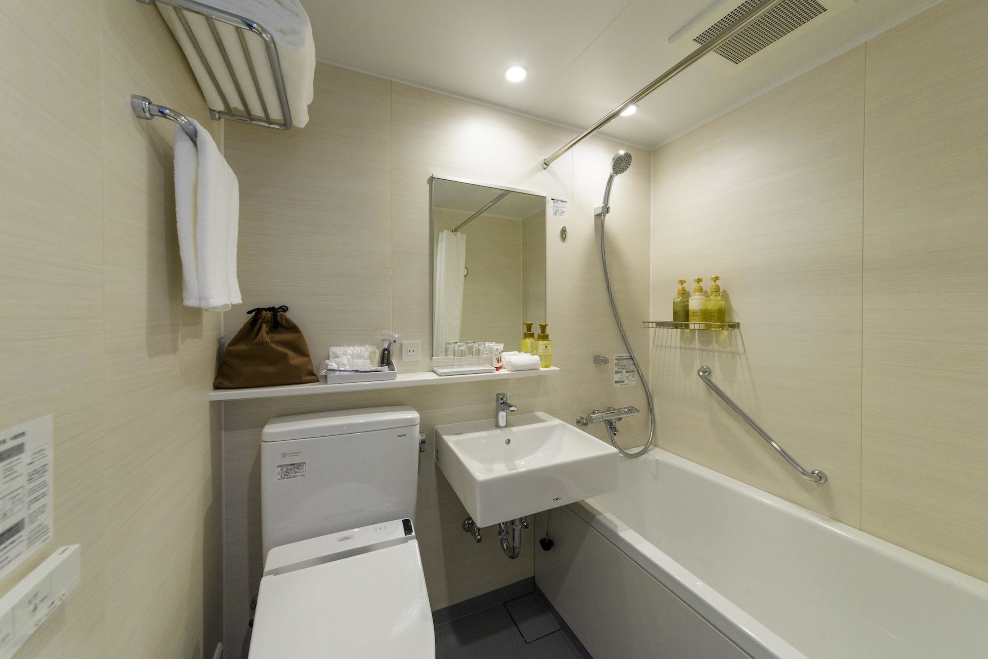 Superior, Twin Beds, Best Western Plus Hotel Fino Osaka Kitahama 9/10