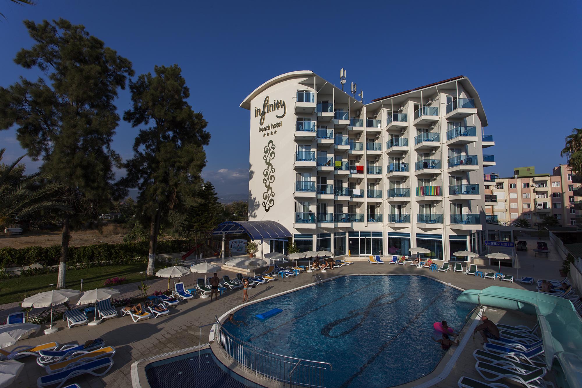 Infinity Beach Hotel 3/39