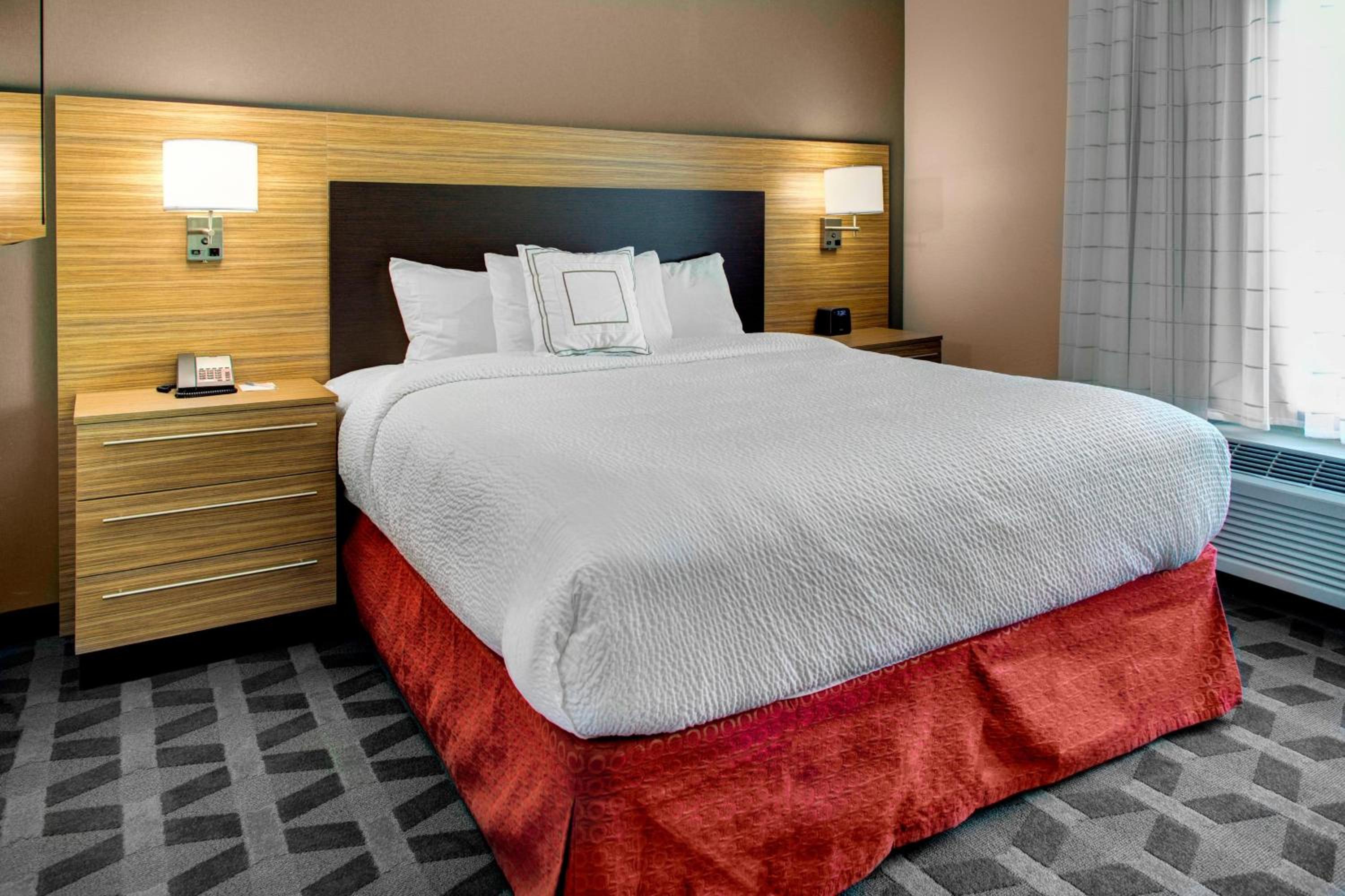 TOWNEPLACE SUITES PHOENIX CHANDLER FASHION CENTER