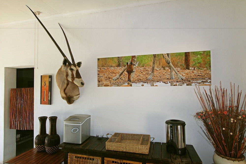 Normann Safari Bush Lodge 4/50