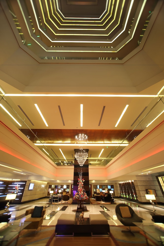 Gokulam Grand Hotel Spa 51/75