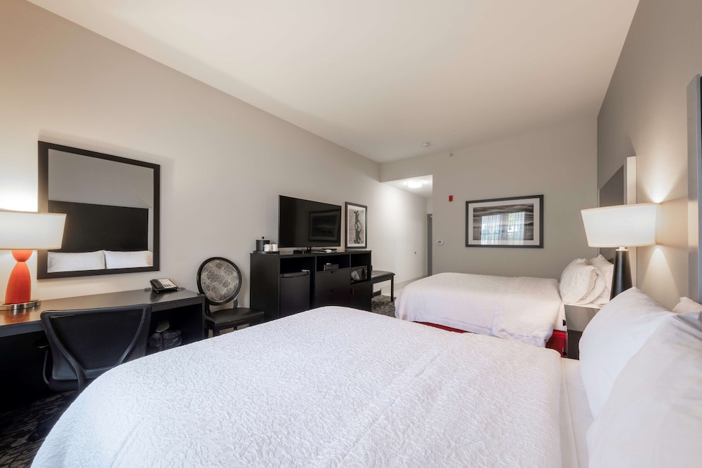 Hampton Inn And Suites Dupont 14/46