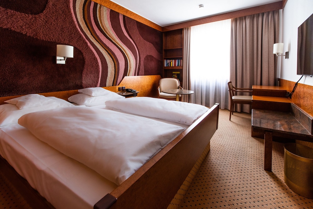 CLASSIC, DOUBLE BED