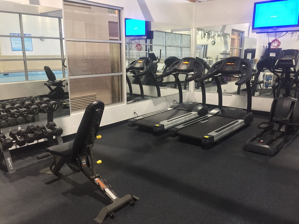 Americas Best Value Inn Suites Boise 23/37