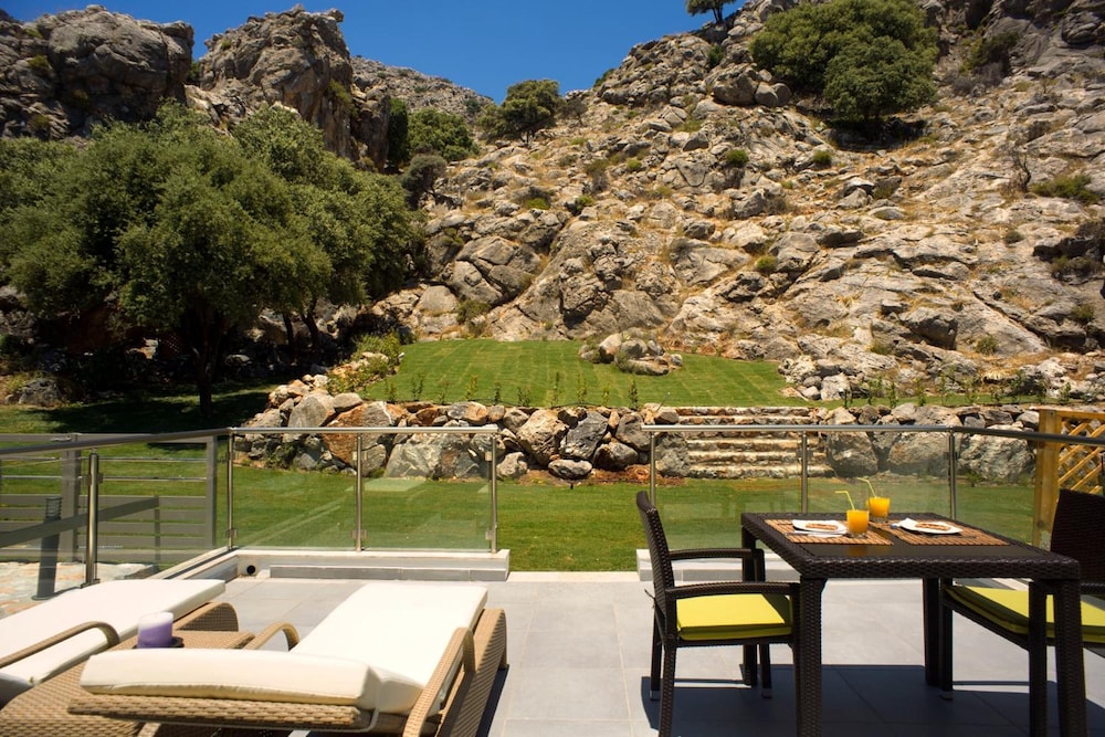 Blue Dream Luxury Villas 50/60