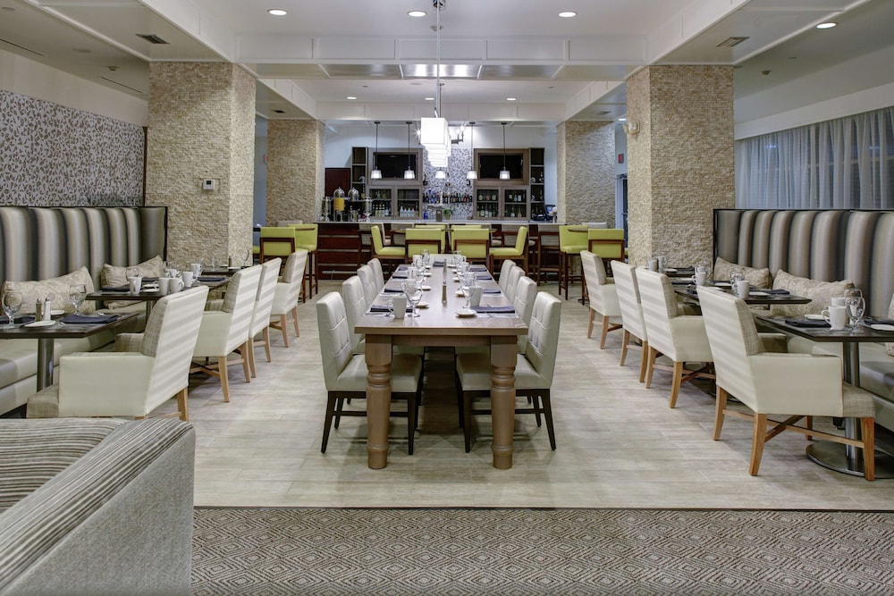Doubletree By Hilton Hotel Biloxi 49/61