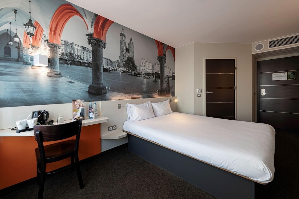 STANDARD, DOUBLE BED