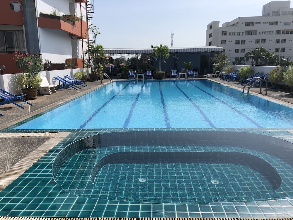 Jomtien Longstay Hotel 30/45