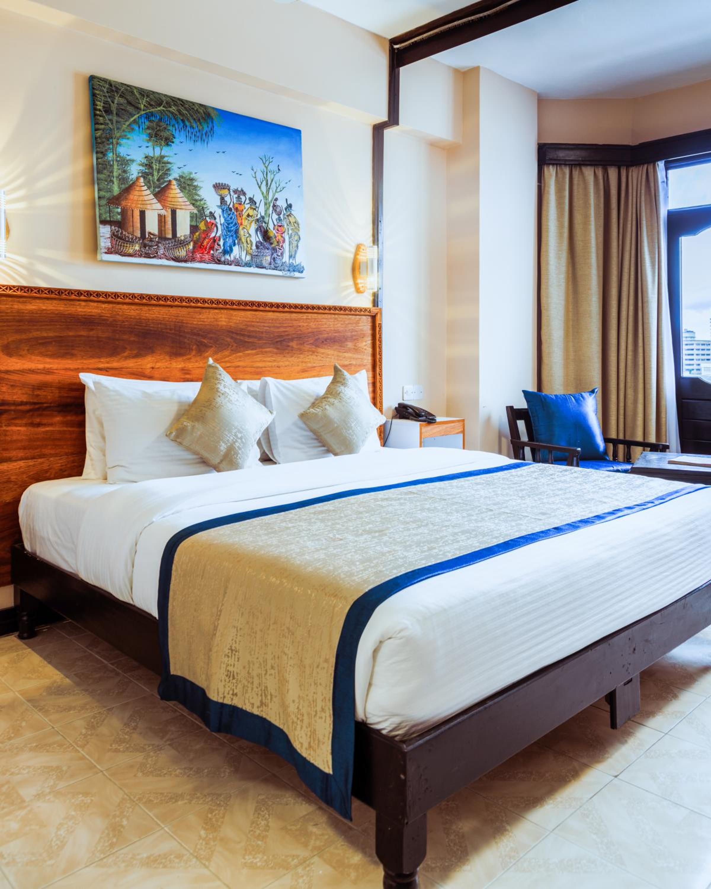 SUPERIOR, DOUBLE BED