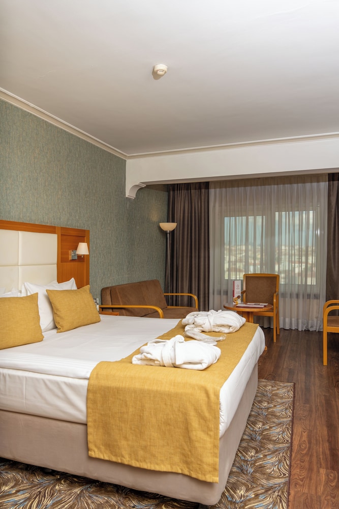 Akgun Istanbul Hotel, WorldHotels Crafted 11/50