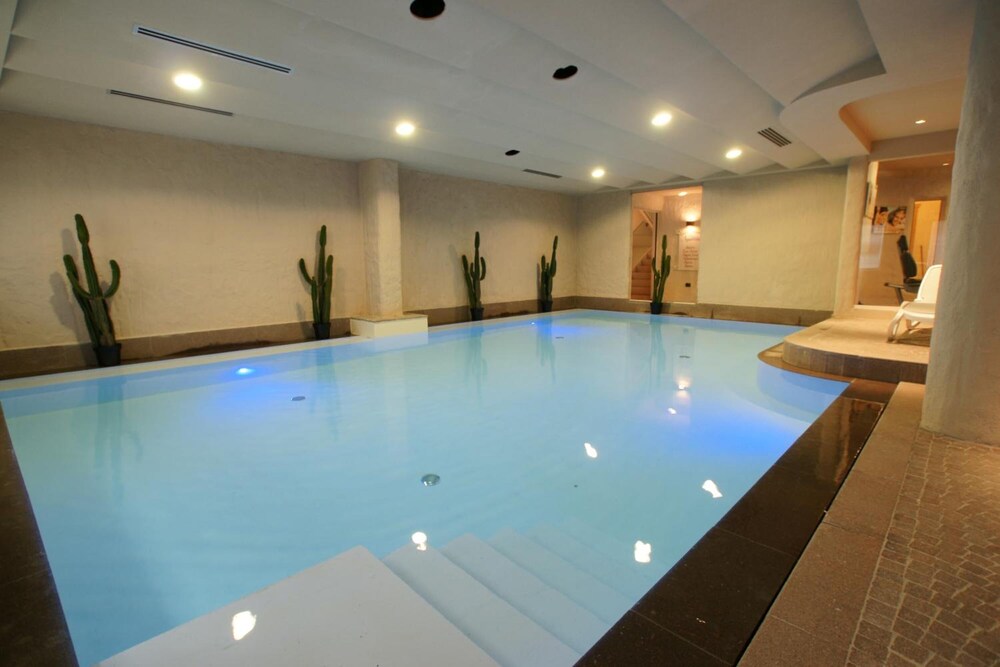 ADLER FAMILY & WELLNESS CLUBRESIDENCE 20/49
