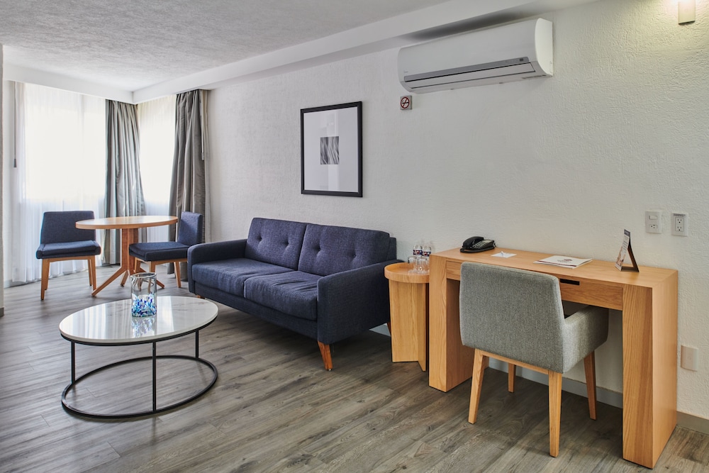 Best Western Plus Gran Hotel Centro Historico 38/70