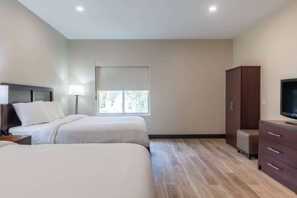 The Chandler Inn Bethlehem - Littleton, an Ascend Collection Hotel 22/61