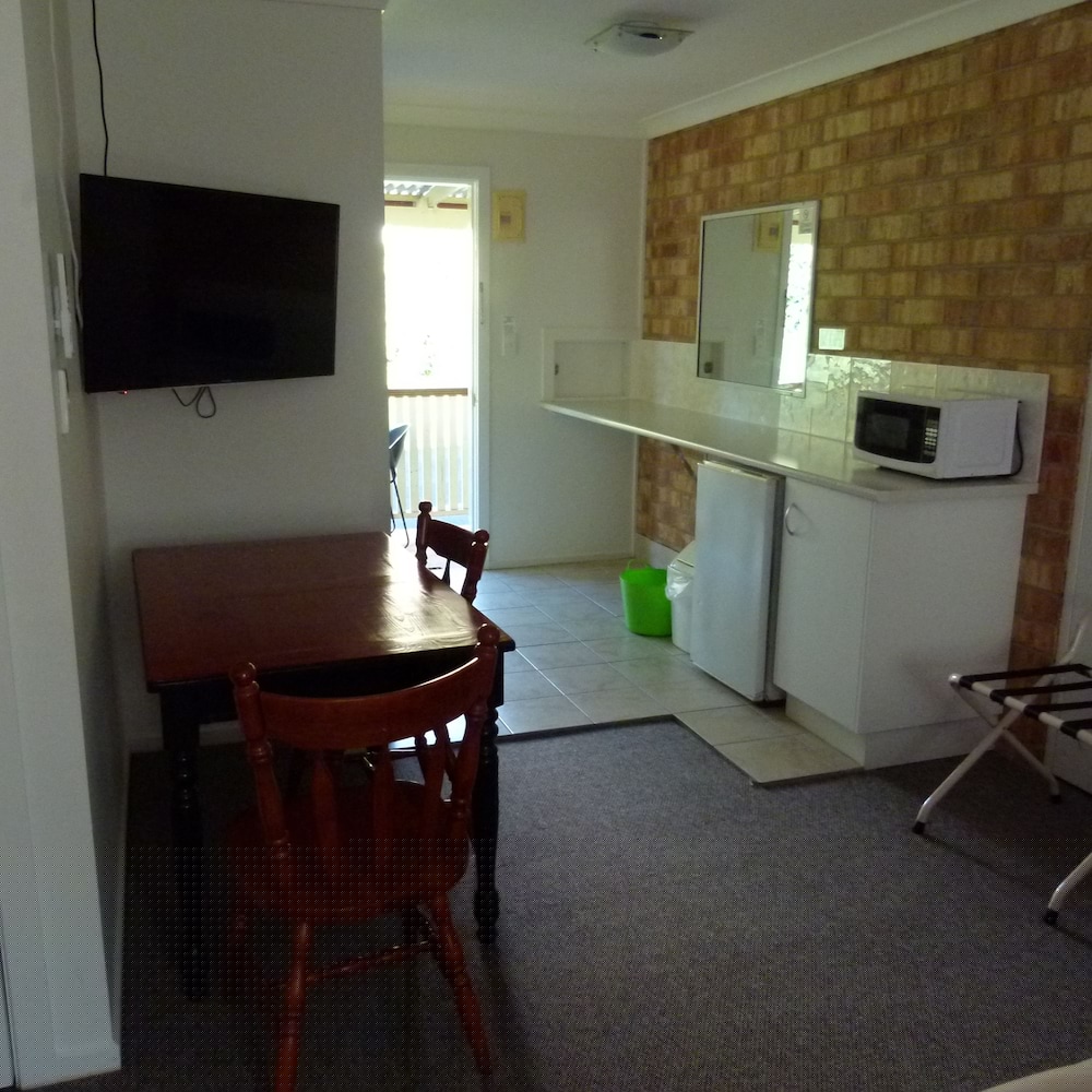 LISMORE WILSON MOTEL 42/61