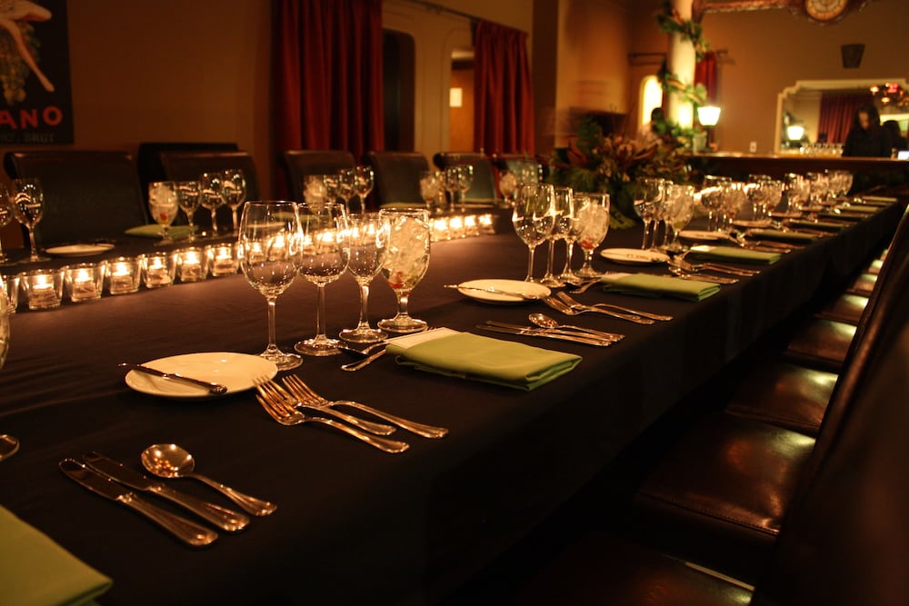 Carriage House Hotel Conference Centre 41/50