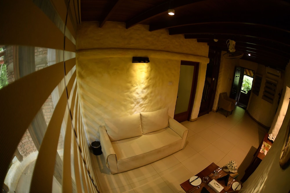 Grand Udawalawe Safari Resort 19/50