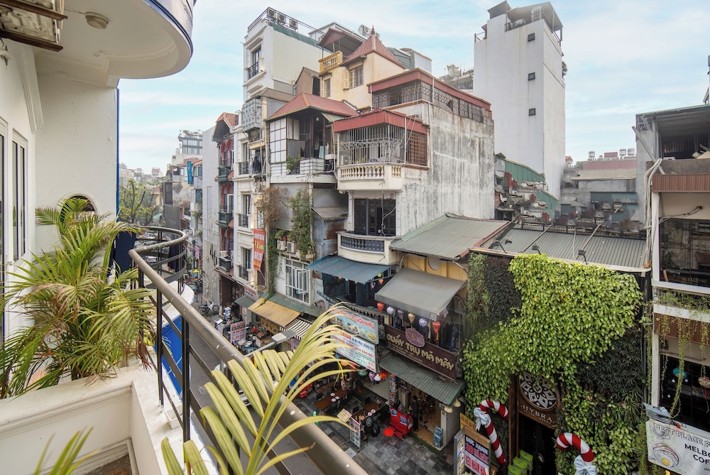 Hanoi Solo Hostel 61/66