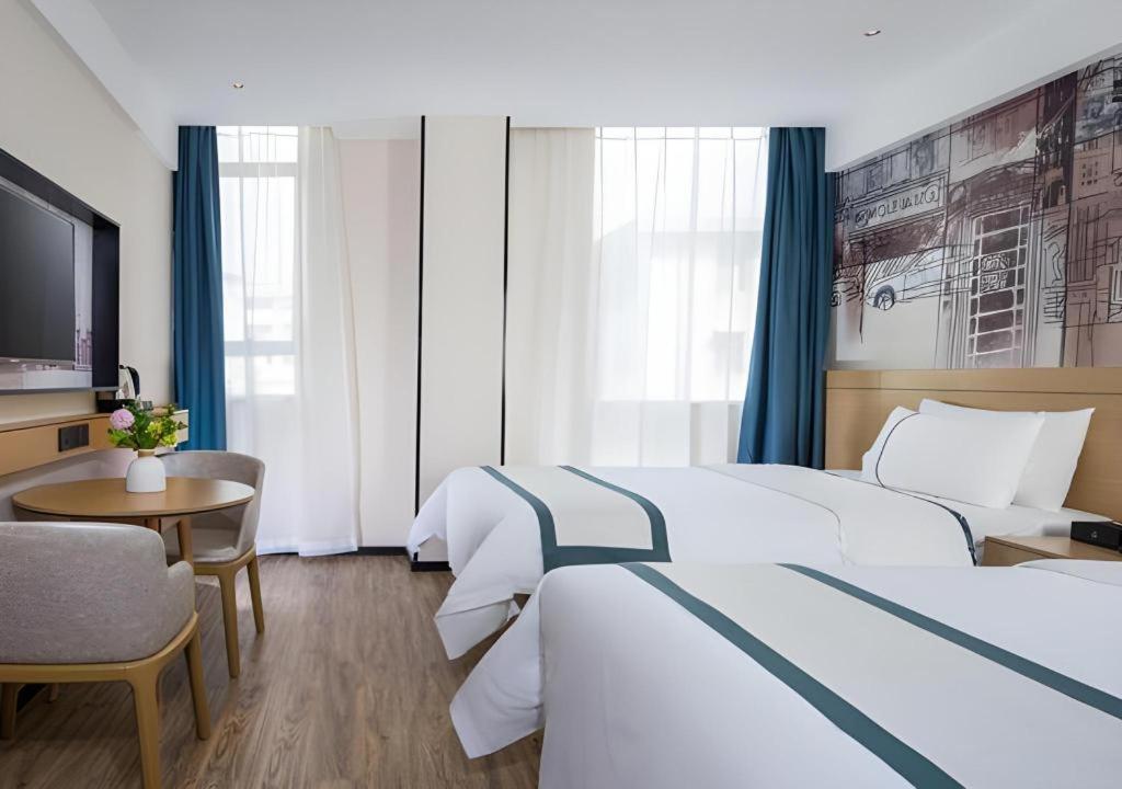 City Comfort Inn Huizhou Huabianling Square 12/39