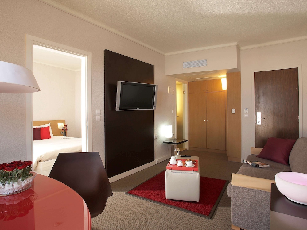 Novotel Athenes 46/73